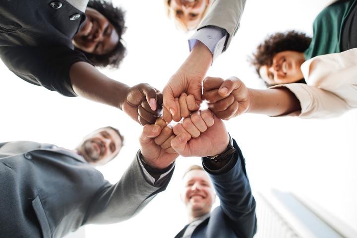 accomplishment-adults-blur-business-business-people-businessmen-1570731-pxhere
